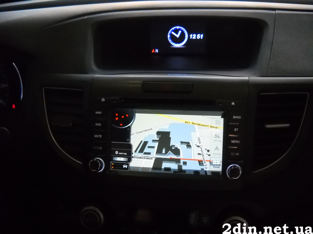 Головное устройство на honda cr-v 2013 nTray